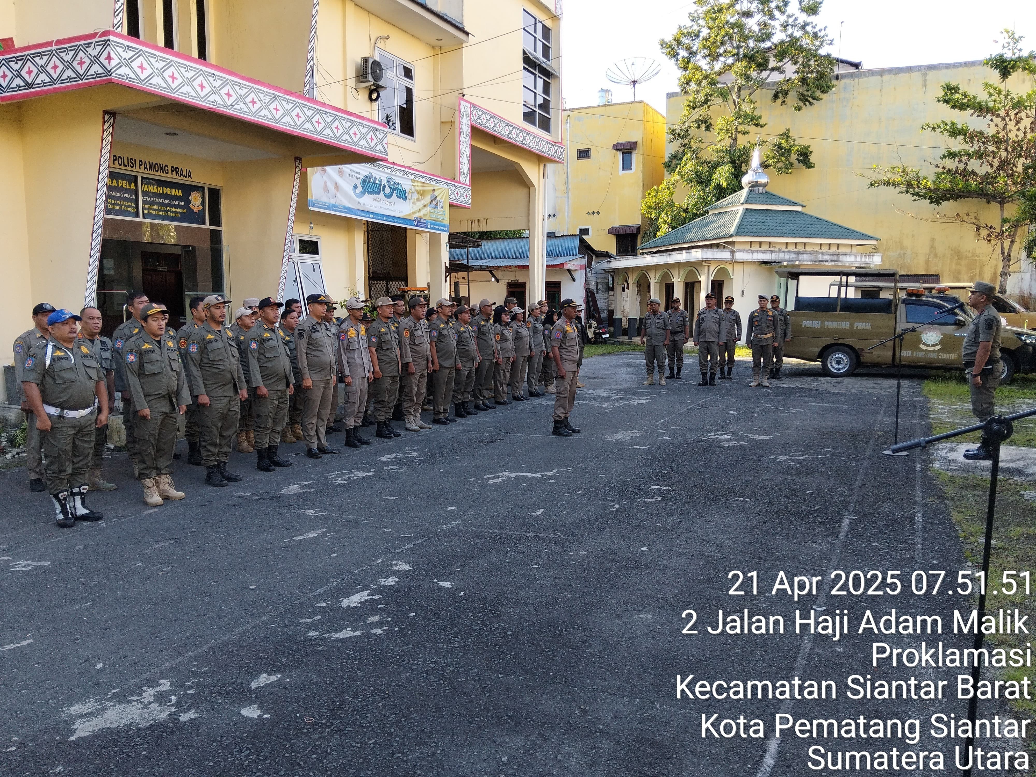 UPACARA BENDERA SENIN 21 APRIL 2025